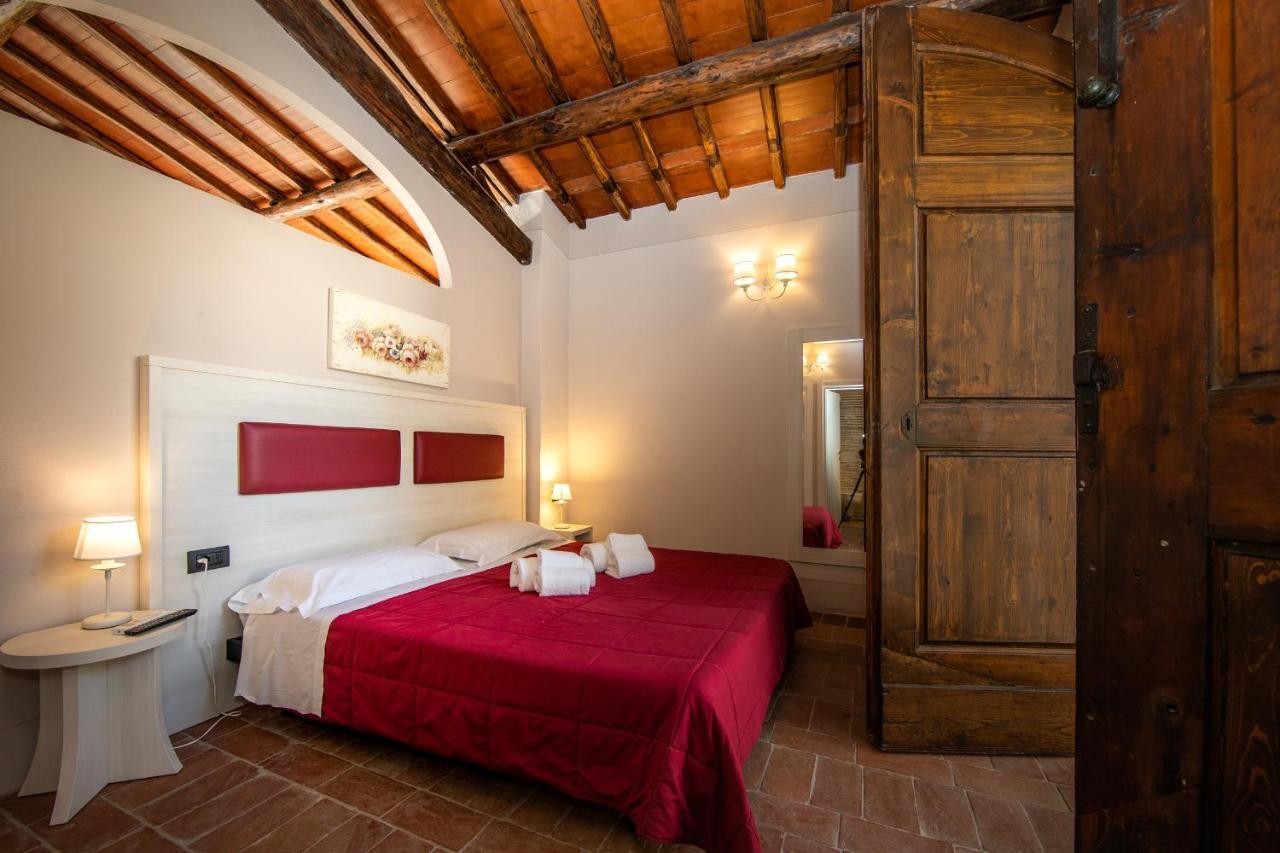 Villa Norcenni Aparthotel フィリーネ・ヴァルダルノ エクステリア 写真