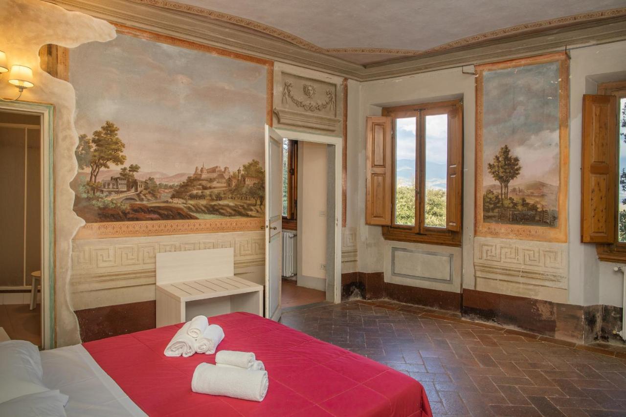 Villa Norcenni Aparthotel フィリーネ・ヴァルダルノ エクステリア 写真