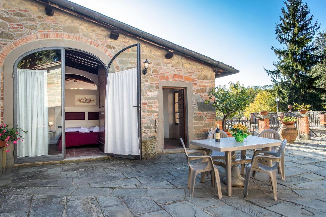 Villa Norcenni Aparthotel フィリーネ・ヴァルダルノ エクステリア 写真