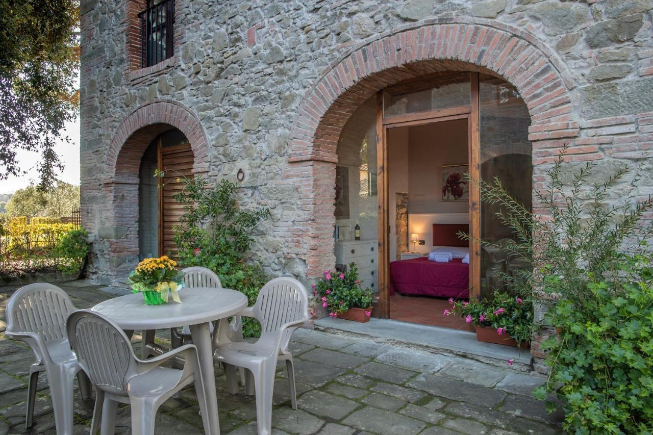 Villa Norcenni Aparthotel フィリーネ・ヴァルダルノ エクステリア 写真
