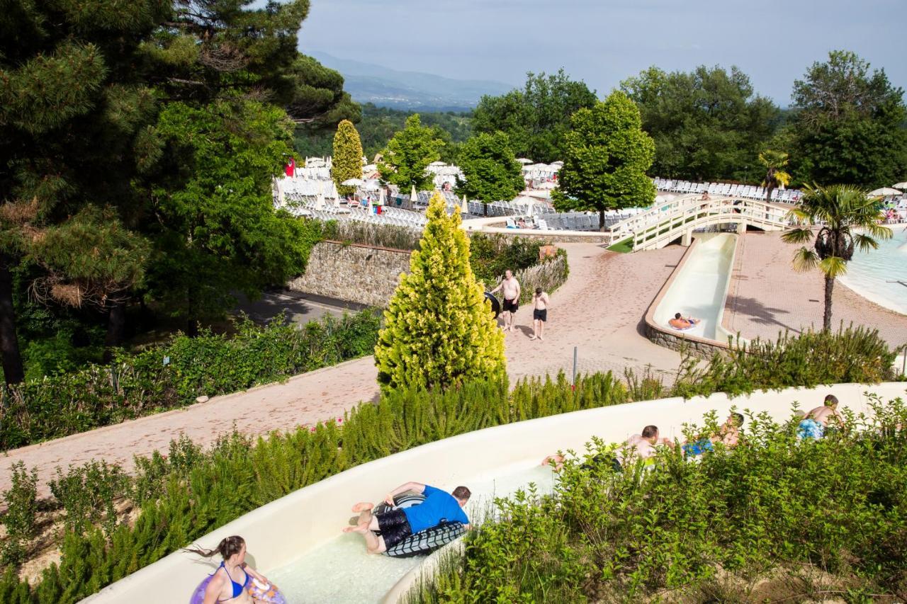 Villa Norcenni Aparthotel フィリーネ・ヴァルダルノ エクステリア 写真